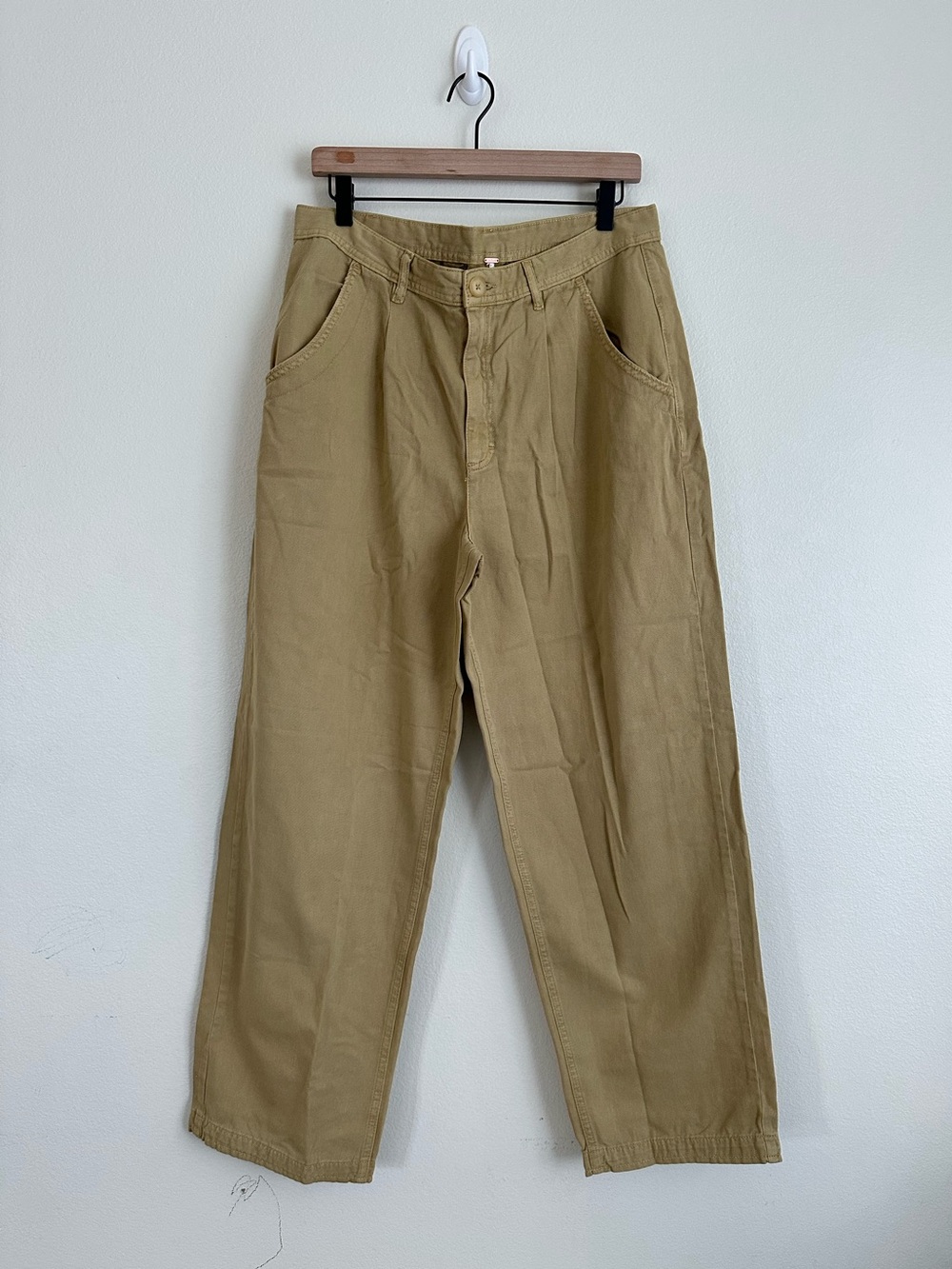 Free People High Waisted Classic Khaki Pants